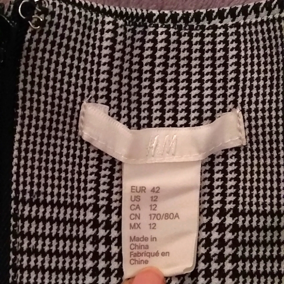 H&M Asymmetrical Skirt 12 - Picture 3 of 7